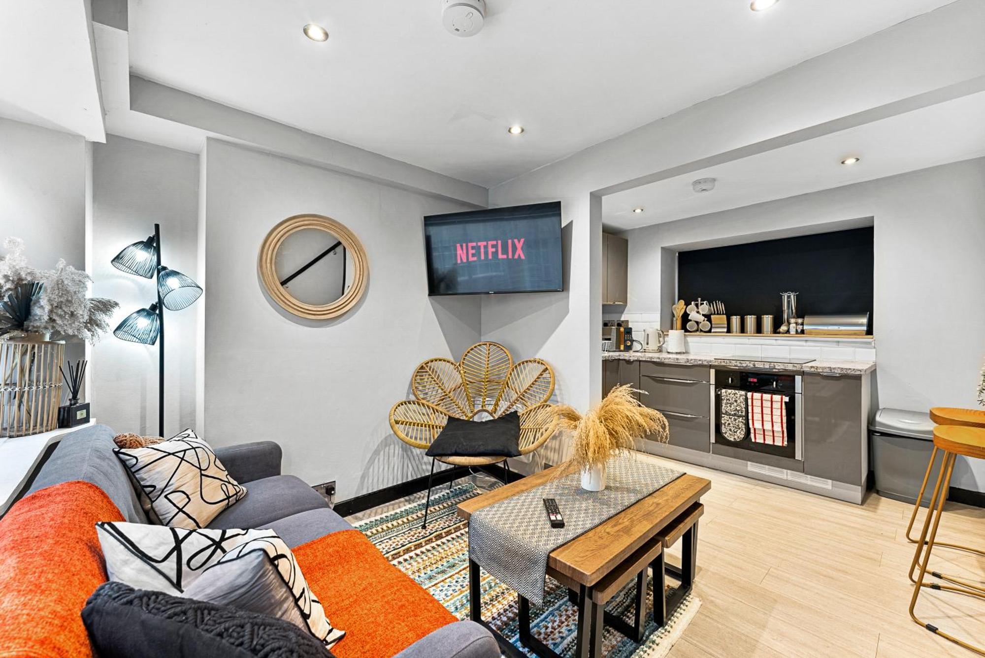 30 Percent Off! Elegant Cottage Of Whitby - Sleeps 5 Экстерьер фото